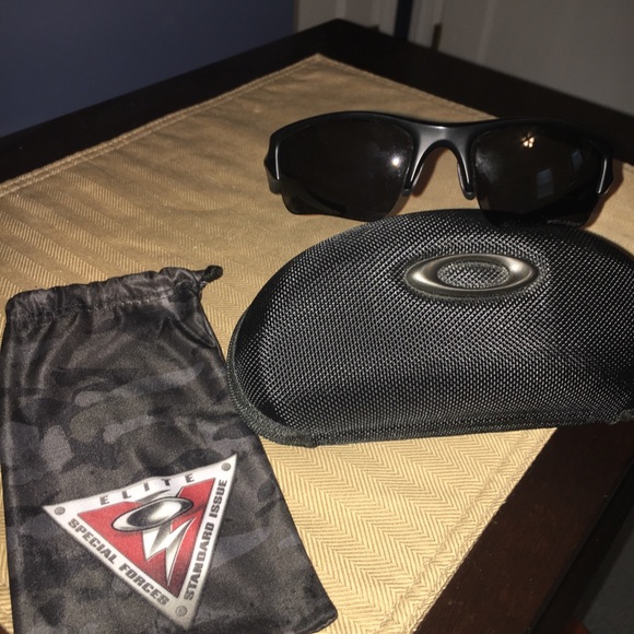 Oakley “Flak-Jacket” polarized sunglasses - Picture 4 of 4